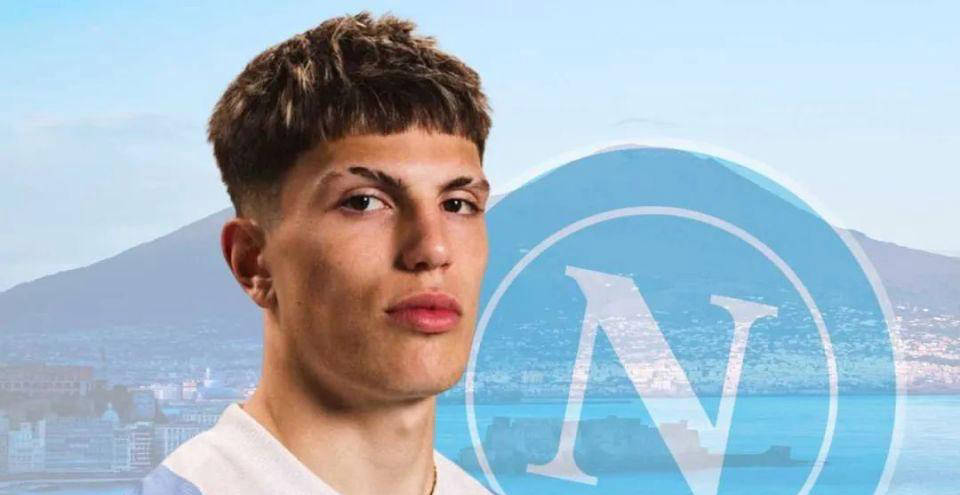 那不勒斯报价5000万，加纳乔自荐皇马、接洽阿森纳